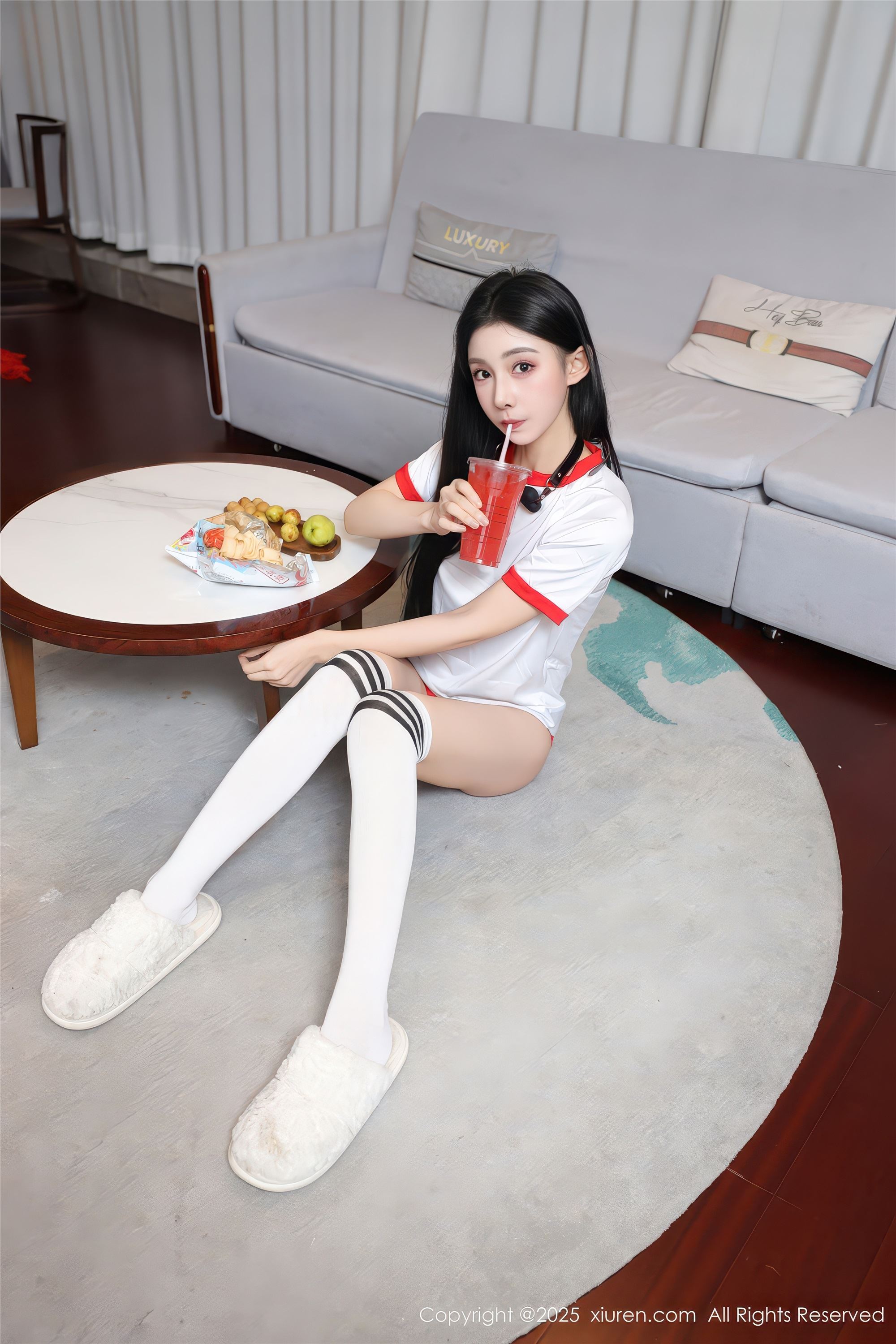 Xiuren秀人网 2025.12.16 NO.11110 许微微呀